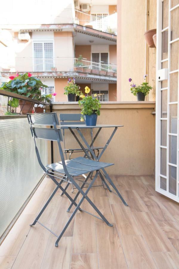 Delizioso Appartamento All'Aurelio Rome Extérieur photo